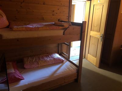 3-Bettzimmer, Etagendusche oder -bad