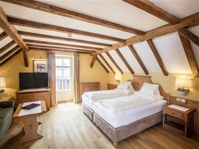 Juniorsuite with shower, bathroom, WC