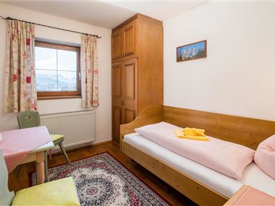 Zweibettzimmer, Bad, WC