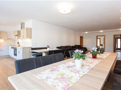 Shared room, shower, toilet, ground floor