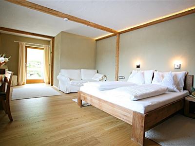 Juniorsuite mit Bad, WC online