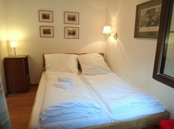 1. Schlafzimmer