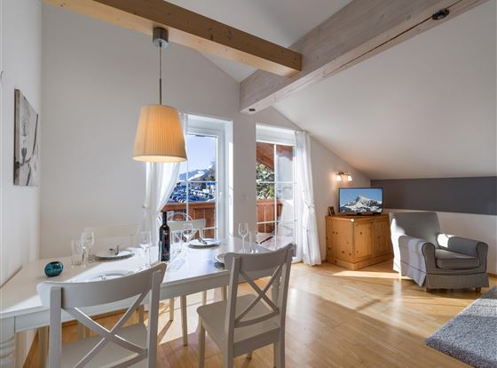 Appartement_Ski_und_Ski_Out_Klausen_Kirchberg_Wohn