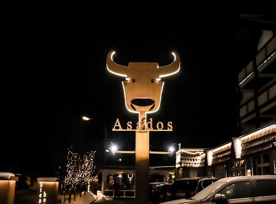 Asado's Steakhouse & Bar