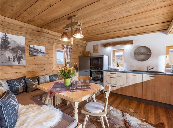Chalet_Huettenzauber gemütlicher Wohn- Essbereich