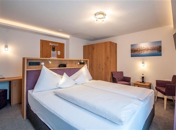 Doppelzimmer mit Sitzecke