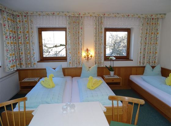 Dreibettzimmer