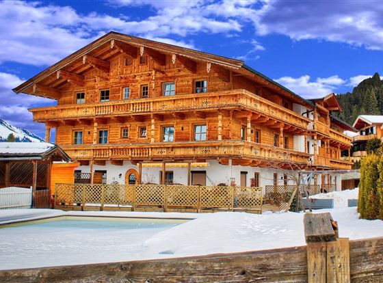 FrontansichtHotel