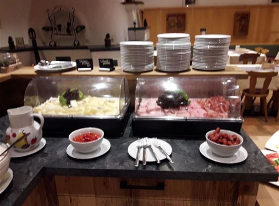 Frühstücksbuffet 2 expedia