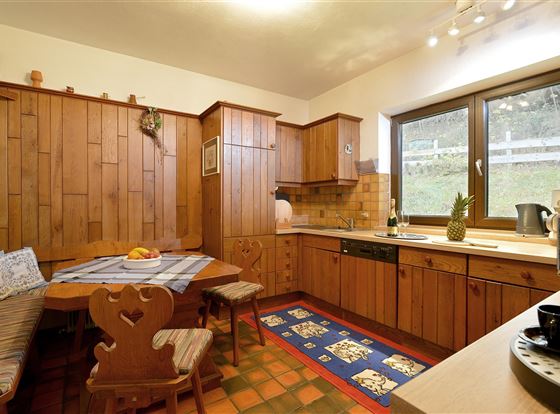Haus-Romantica-Kirchberg-Brosenbuehel-3-Kueche