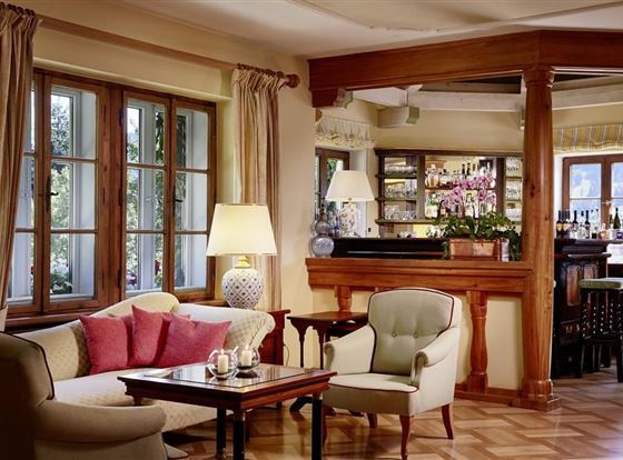 Hotel Bar_