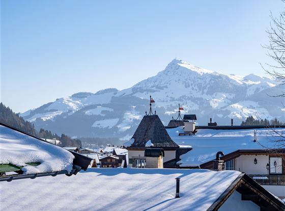 Hotel_Gasthof_Unterm_Rain_Kitzbuehelstrasse_8_Kirc