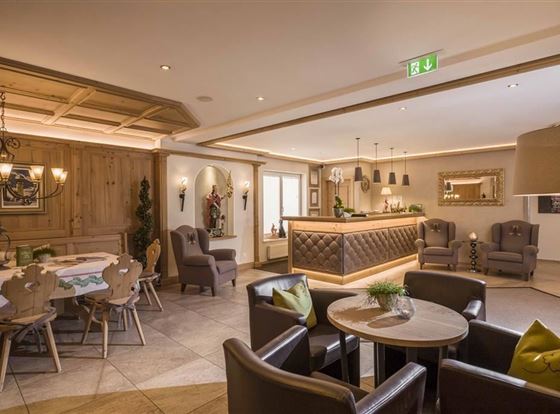 Hotel_Kirchberger_Hof_Kirchberg_06_2018_Rezeption_