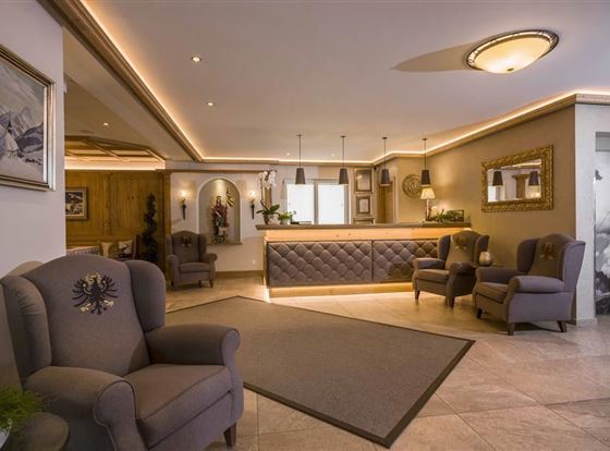 Hotel_Kirchberger_Hof_Kirchberg_06_2018_Rezeption