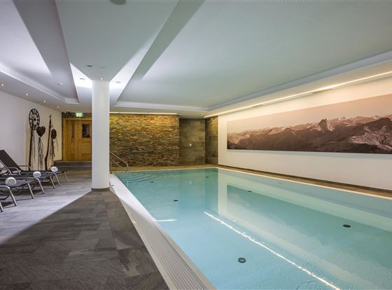 Hotel_Kirchberger_Hof_Seestrasse_3_Schwimmbad_2