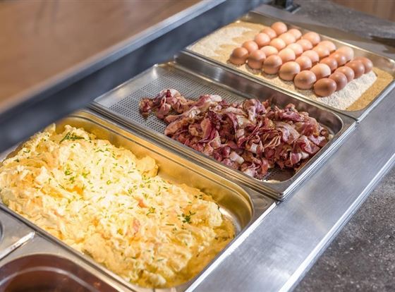 Hotel_Kroneck_Kirchberg_08_2018_Fruehstuecksbuffet