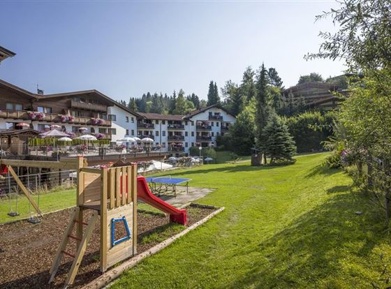 Hotel_Kroneck_Schauerstr_45_Kirchberg_08_2018_Auss