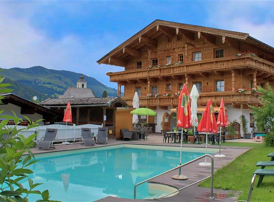 Hotel mit Schwimmbad@Hacksteiner