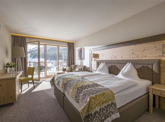 Hotel_Zentral_Kirchberg_02_2019_Suite_Gaisberg_410
