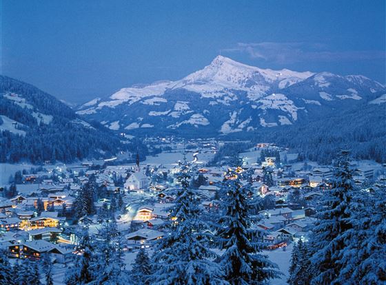 kirchberg-bei-nachtÂ©kitzbueheleralpen-brixental