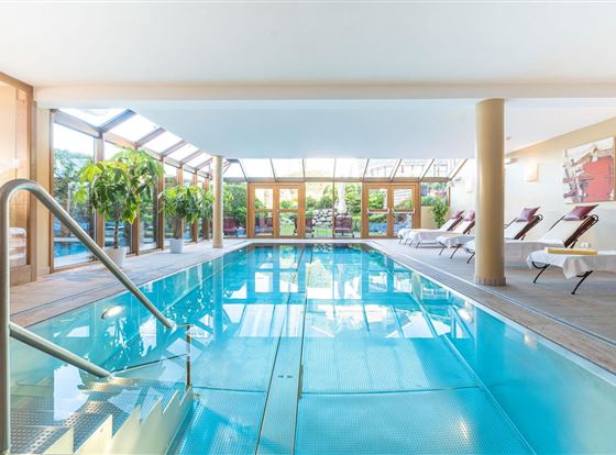 Panorama-Indoor Pool