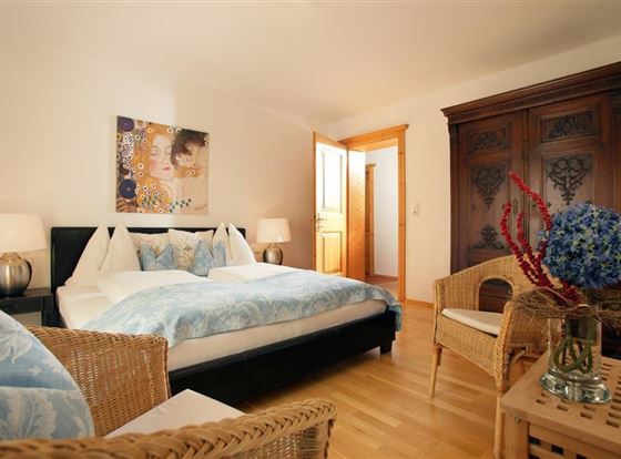 Schlafzimmer2
