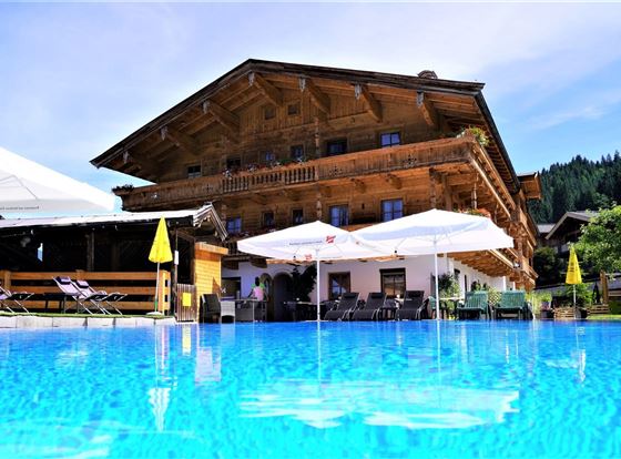 Schwimmbad3Neu