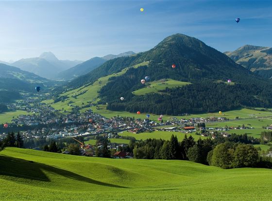 sommerlandschaft-von-kirchbergÂ©niederstrasseralbi