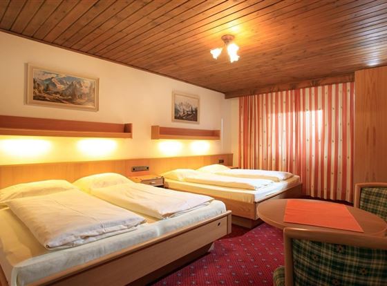 Vierbettzimmer