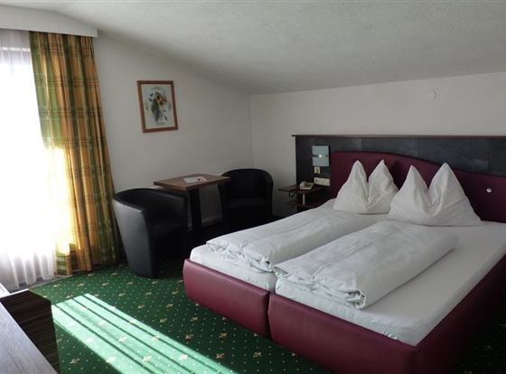 Zimmer im Hotel Schlösslstube 3