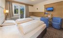 Double room + extra bed