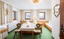 Dreibettzimmer