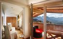 Zimmer mit Balkon